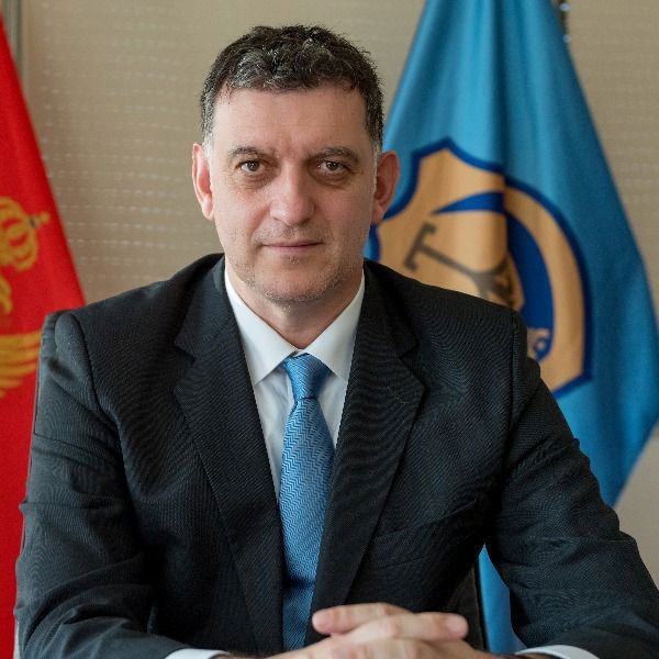 Željko Komnenović